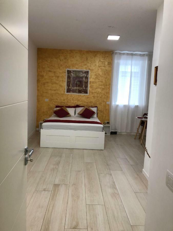Fv Studios Riviera Νάπολη Εξωτερικό φωτογραφία